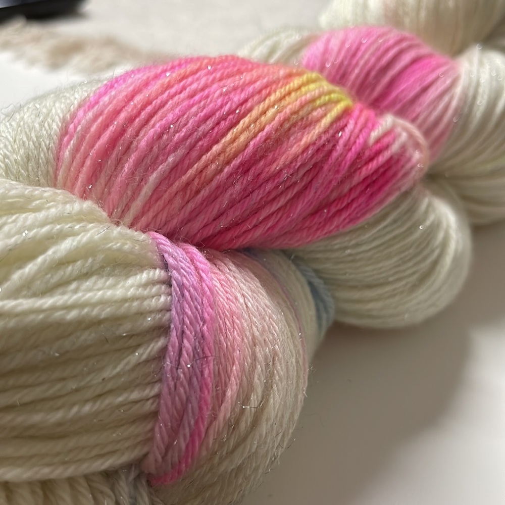 NWT. Yarn Bee Authentic Hand Dyed Yarn. Silver sparkle
Color - Cool Watermelon